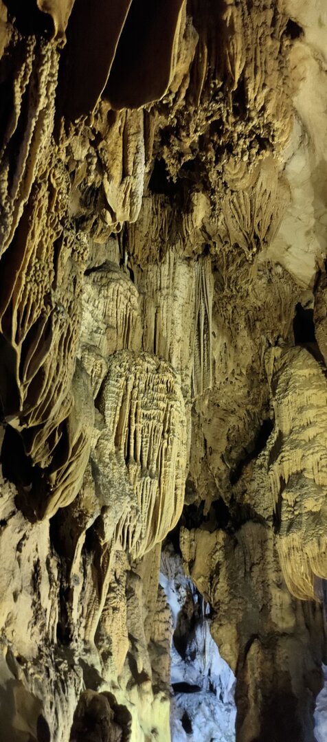 June 2023, Hanoi Vietnam - P_20230609_080210.jpg